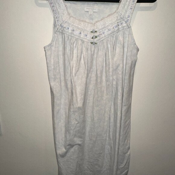 Shabby chic nightgown - Picture 3 of 4